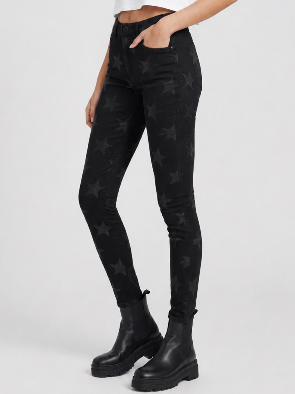 Design Lab Black Star Jeans